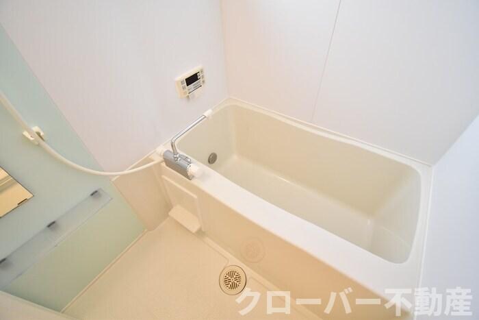 物件内観写真10　(浴室)