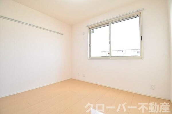 洋室(洋室５．４帖)