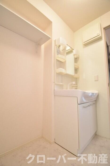 物件内観写真13　(洗髪洗面化粧台)