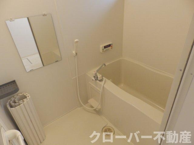 物件内観写真8　(浴室)