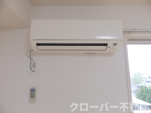 建物設備(エアコン)