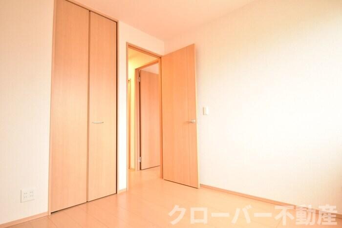 物件内観写真6　(洋室４．５帖)