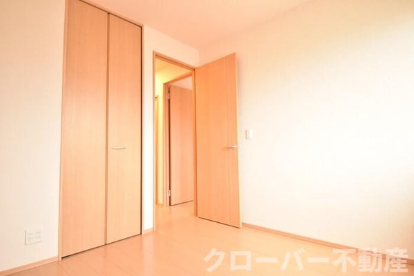 洋室(洋室４．５帖)