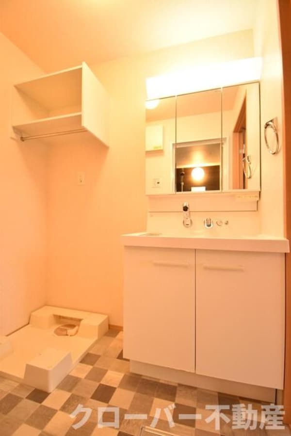 洗面・脱衣所(洗髪洗面化粧台・室内洗濯機置場)