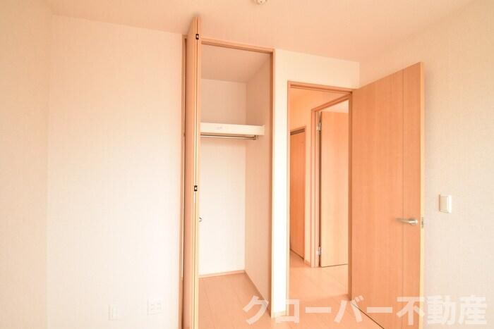 物件内観写真10　(クローゼット)
