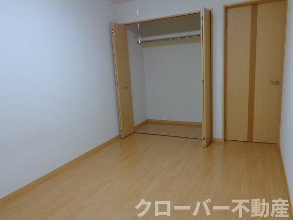 収納(洋室のクローゼット)