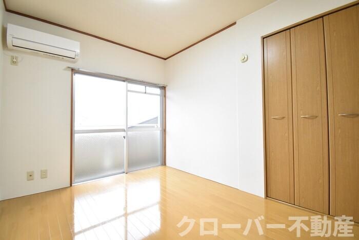 物件内観写真5　(洋室６帖)