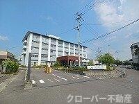 物件外観写真7　(滝宮総合病院さんまで1200m)