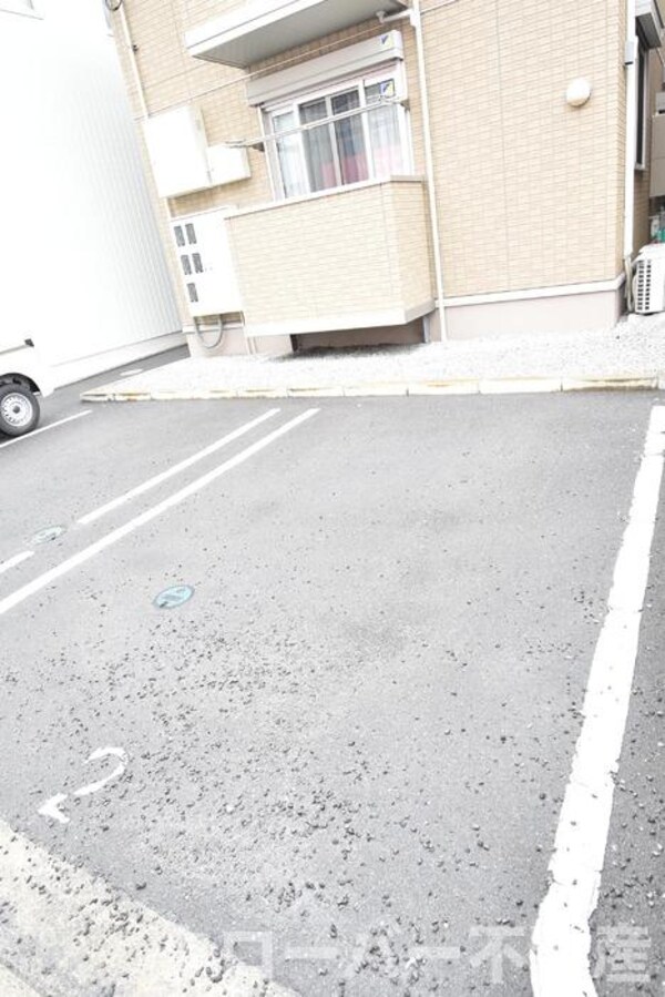 駐車場(駐車場)