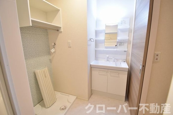 洗面・脱衣所(室内洗濯機置場・洗髪洗面化粧台)
