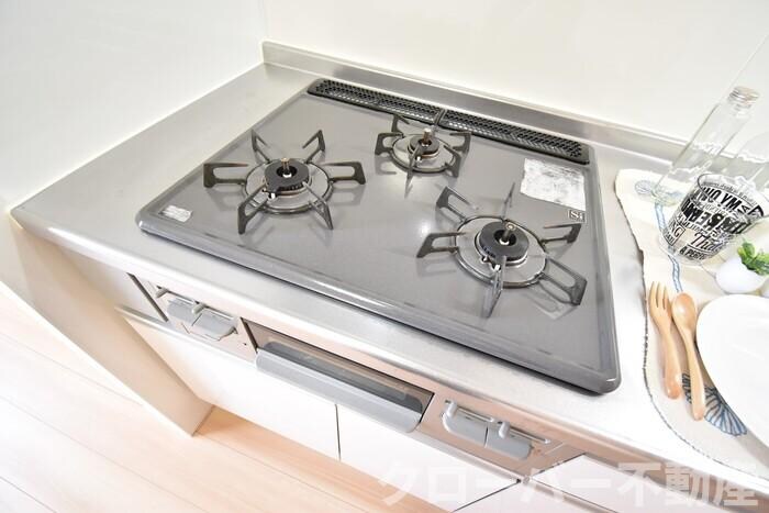 物件内観写真8　(ガスコンロ)