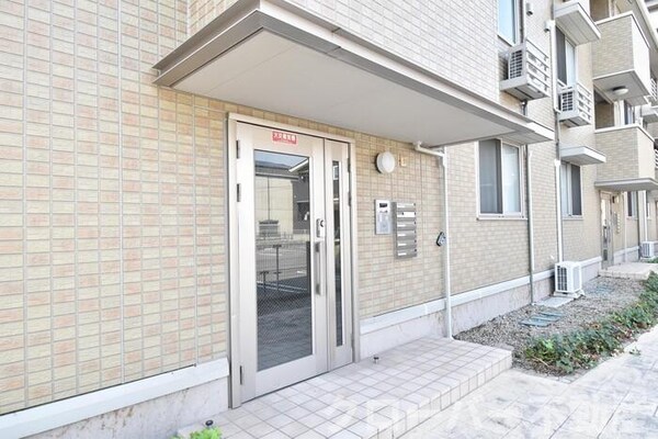 エントランス(エントランス)