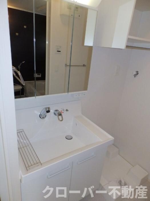 物件内観写真9　(洗髪洗面化粧台)