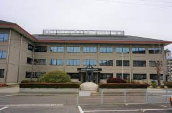 周辺環境(学校法人大麻学園 四国医療専門学校 100m)