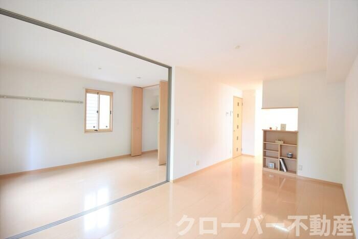 物件内観写真5　(LDK11．8帖)