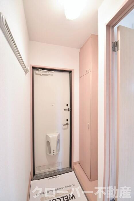 物件内観写真15　(玄関)