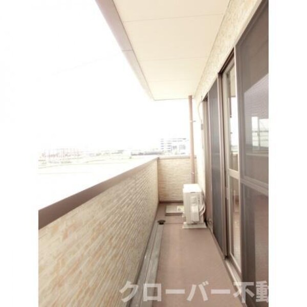 エントランス(前回募集写真です(未退去の為))