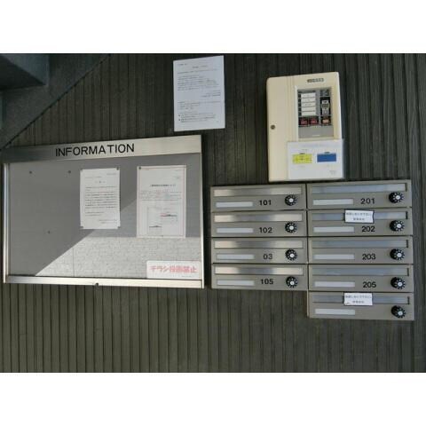 物件内観写真15　(集合ポスト)