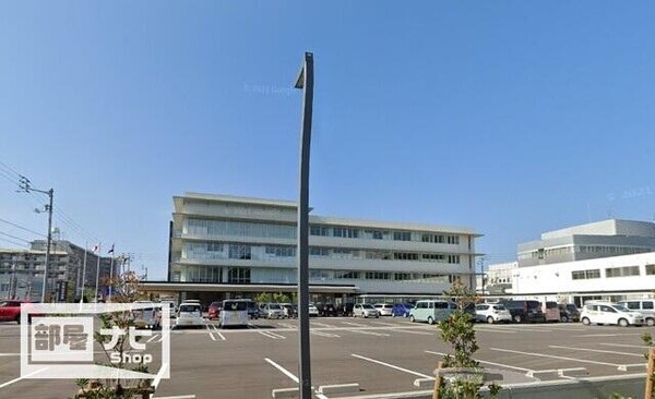 周辺環境(ローソン坂出川津町店まで192m)