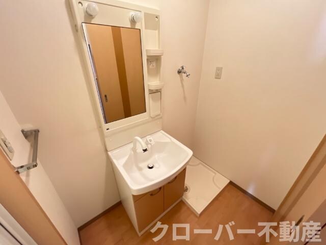 物件内観写真14　(洗髪洗面化粧台)