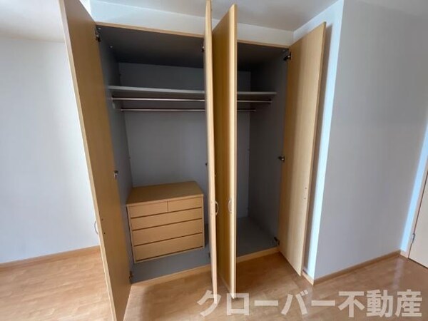 収納(クローゼット)