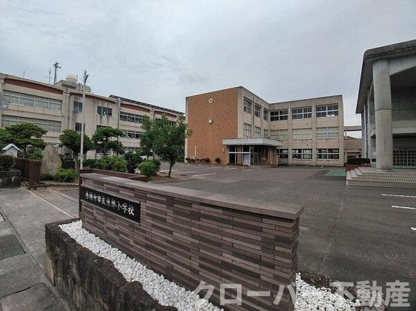 周辺環境(善通寺市立東部小学校まで2800m)