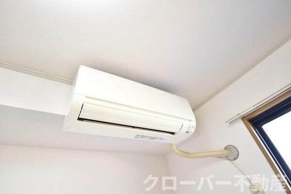 建物設備(エアコン（洋室）)