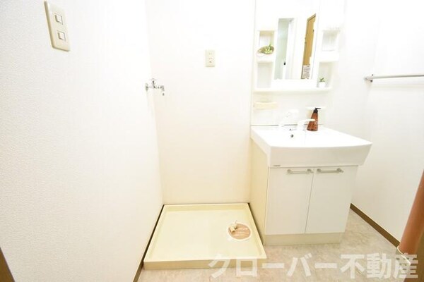 洗面・脱衣所(洗髪洗面化粧台・室内洗濯機置場)
