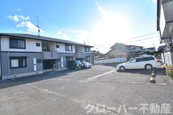 駐車場(駐車場)