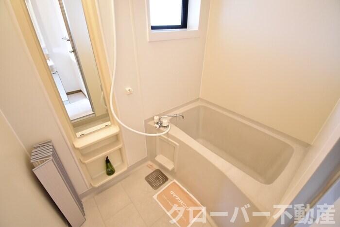 物件内観写真5　(浴室)