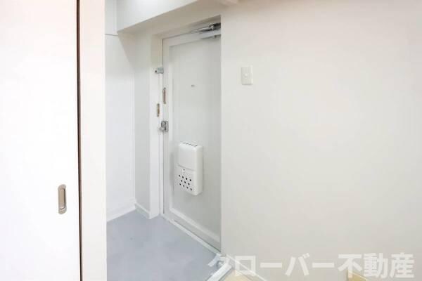 玄関(モデルルームの写真です)