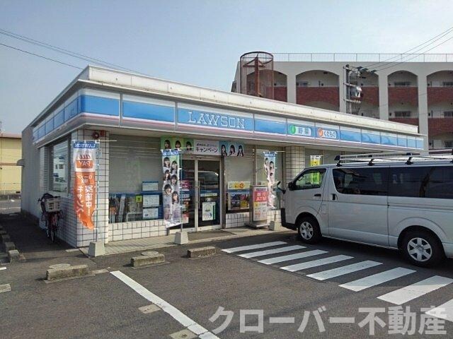 物件外観写真4　(ローソン丸亀今津店まで500m)