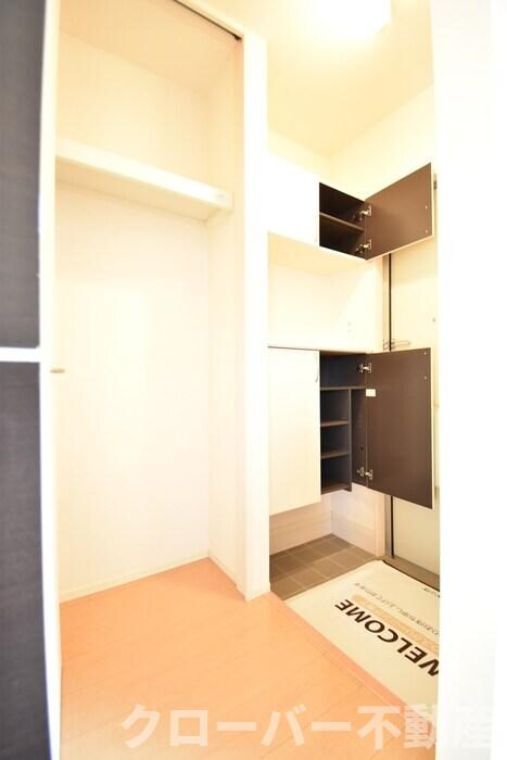 物件内観写真15　(シューズボックス)