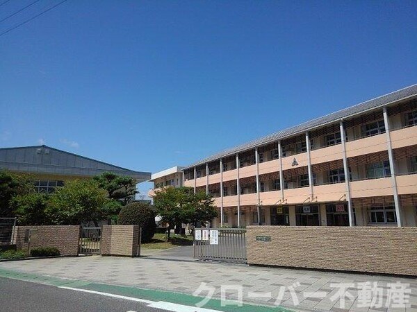 周辺環境(観音寺市立柞田小学校まで1000m)
