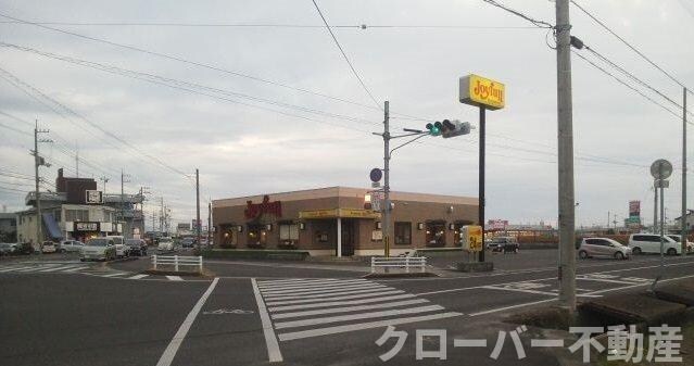 物件外観写真7　(ジョイフル様まで2500m)