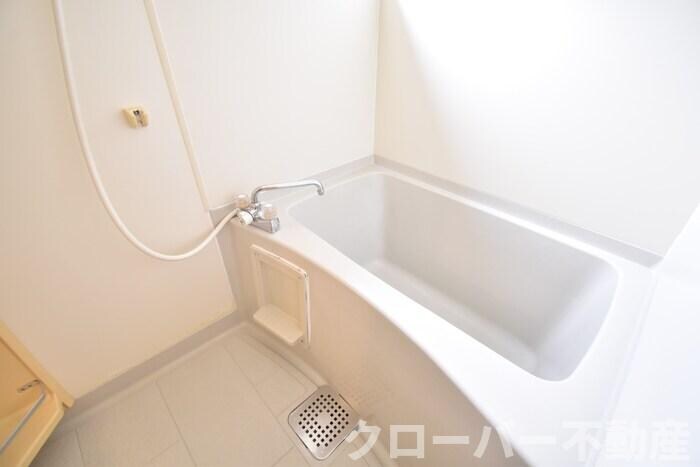 物件内観写真8　(浴室)