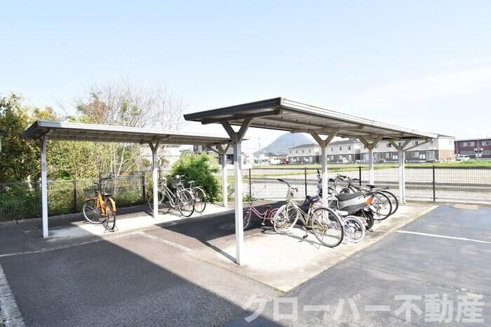 物件内観写真21　(駐輪場)