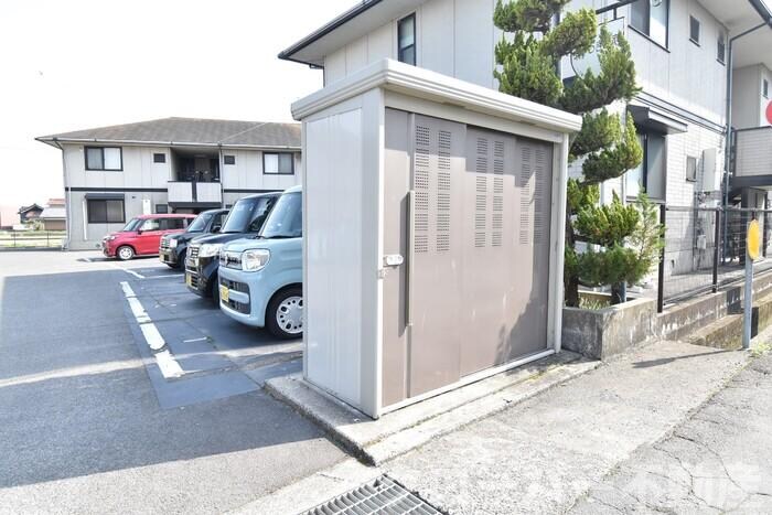 物件内観写真25　(ゴミ庫)