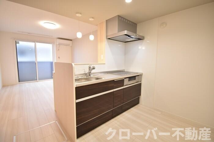 物件内観写真3　(ＬＤＫ１２．３帖)