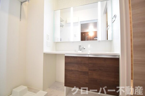 独立洗面台(洗髪洗面化粧台)