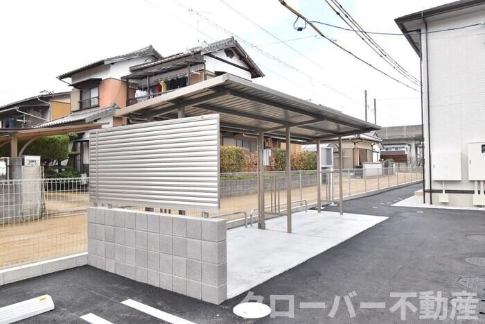 物件内観写真17　(駐輪場)
