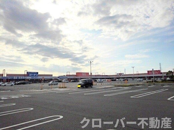 周辺環境(イオンタウン多度津まで2400m)