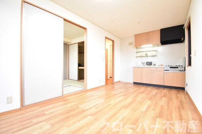 物件内観写真8　(ＤＫ９帖)