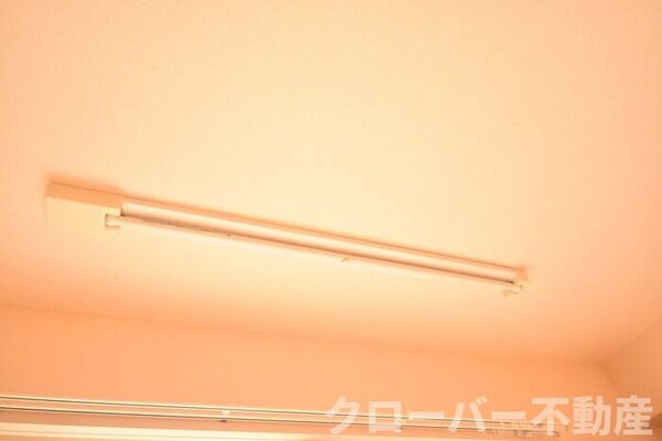 建物設備(室内物干し)