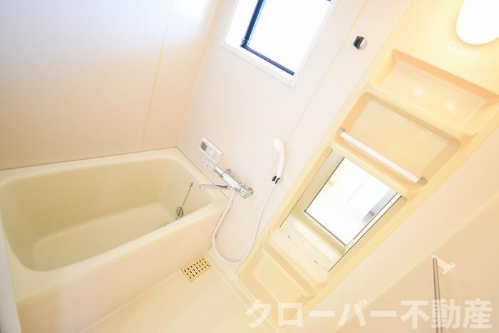 物件内観写真8　(浴室)