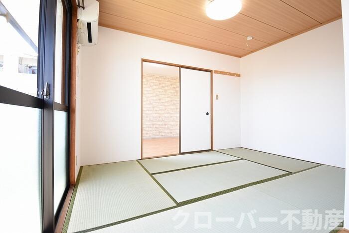 物件内観写真9　(和室7．0帖)