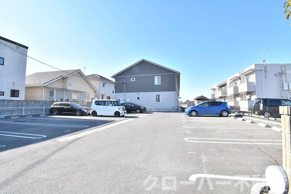 駐車場(駐車場)