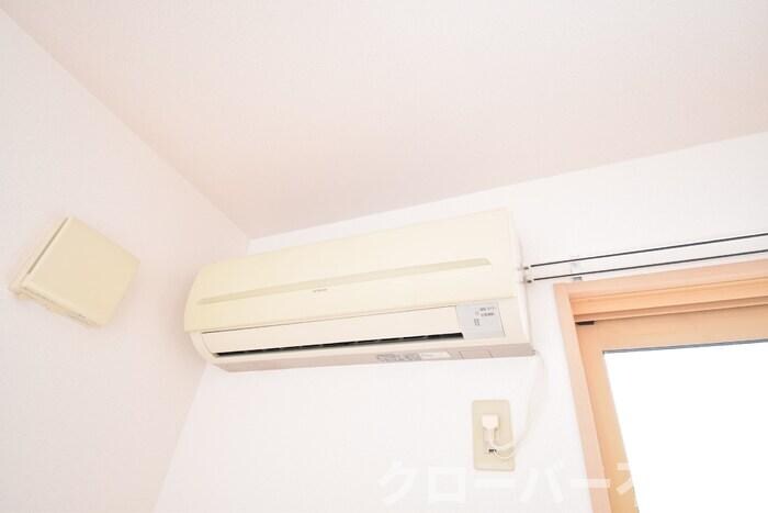 物件内観写真16　(エアコン（洋室）)