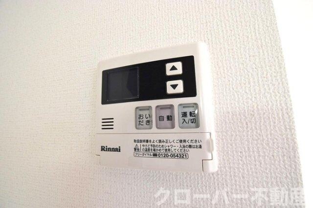 物件内観写真17　(追い焚き給湯)