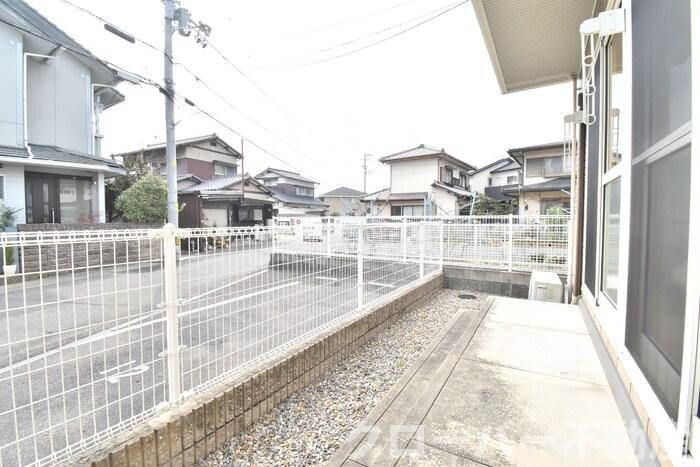 物件内観写真18　(専用庭)